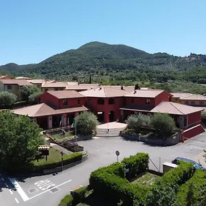 https://borgo-etrusco-scarlino.it-tuscanyhotel.com